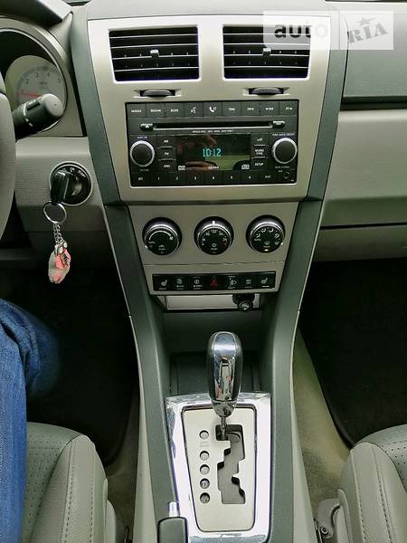 Dodge Avenger 2008  випуску Дніпро з двигуном 2.4 л газ седан автомат за 9000 долл. 