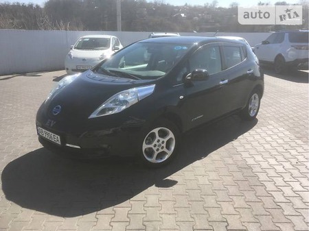 Nissan Leaf 2011  випуску Вінниця з двигуном 0 л електро хэтчбек автомат за 7999 долл. 