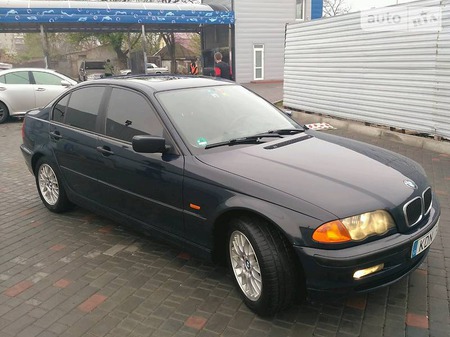 BMW 316 2002  випуску Миколаїв з двигуном 1.9 л газ седан механіка за 2100 долл. 