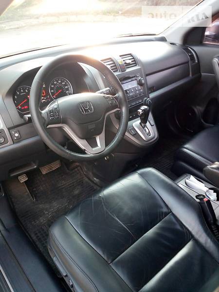 Honda CR-V 2008  випуску Львів з двигуном 2.4 л газ позашляховик автомат за 12300 долл. 