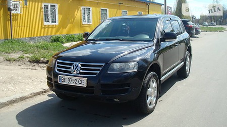 Volkswagen Touareg 2005  випуску Миколаїв з двигуном 3.2 л бензин позашляховик автомат за 9800 долл. 