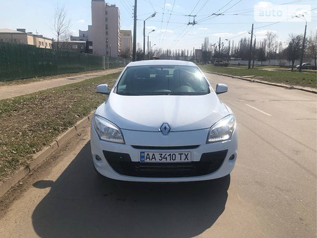 Renault Megane 2011  випуску Київ з двигуном 1.5 л дизель хэтчбек механіка за 7700 долл. 