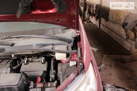 Toyota Sienna 2012  випуску Дніпро з двигуном 2.7 л бензин мінівен автомат за 11400 долл. 