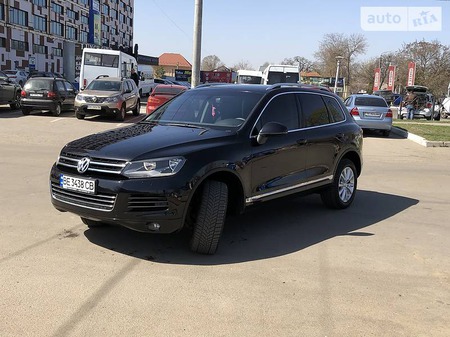 Volkswagen Touareg 2013  випуску Миколаїв з двигуном 3 л дизель позашляховик автомат за 29500 долл. 