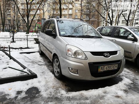 Hyundai Matrix 2010  випуску Дніпро з двигуном 1.8 л газ хэтчбек автомат за 6900 долл. 