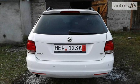 Volkswagen Golf 2012  випуску Львів з двигуном 1.6 л дизель універсал механіка за 11300 долл. 