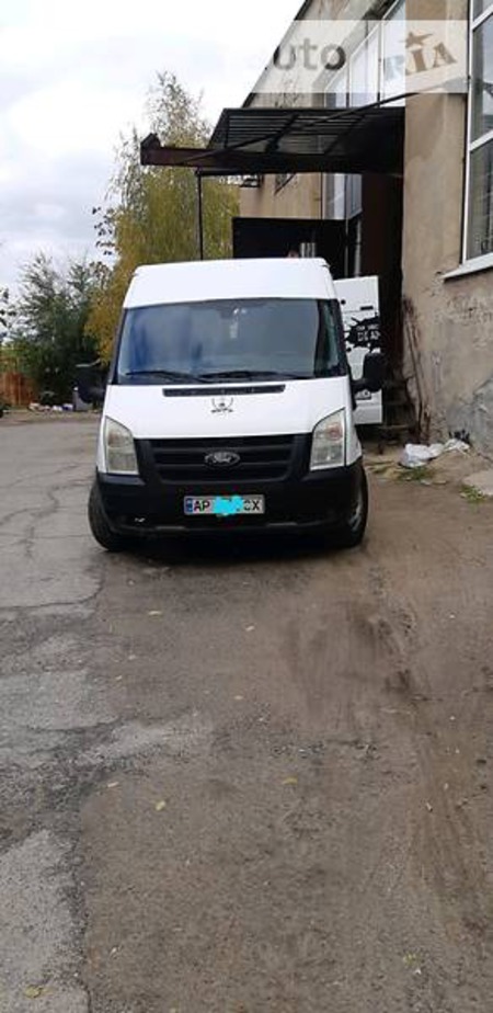 Ford Transit 2008  випуску Запоріжжя з двигуном 2.2 л дизель мінівен механіка за 7000 долл. 