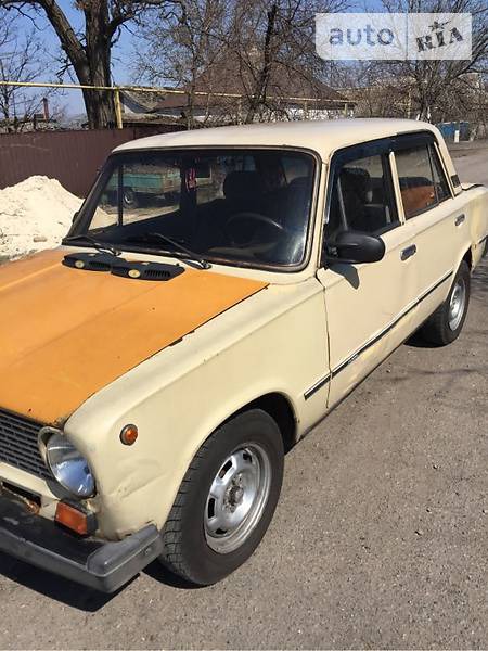 Lada 2101 1981  випуску Запоріжжя з двигуном 1.3 л газ седан механіка за 650 долл. 