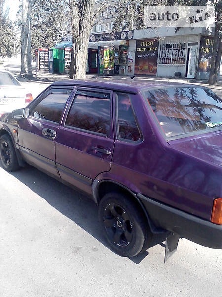 Lada 21099 1997  випуску Запоріжжя з двигуном 1.5 л газ седан механіка за 1850 долл. 