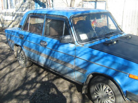 Lada 2106 1982  випуску Запоріжжя з двигуном 1.3 л газ седан механіка за 600 долл. 