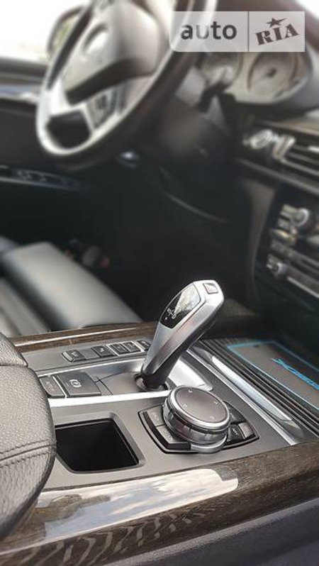 BMW X5 2015  випуску Запоріжжя з двигуном 3 л дизель позашляховик автомат за 52000 долл. 
