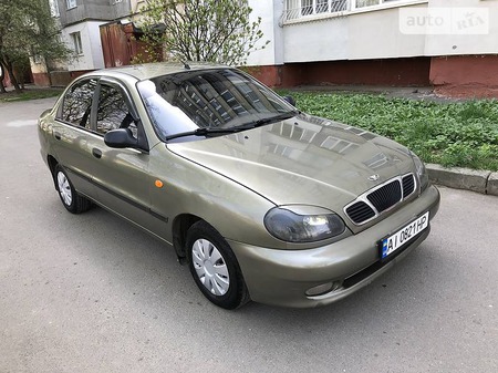 Daewoo Lanos 2006  випуску Хмельницький з двигуном 1.5 л газ седан механіка за 3200 долл. 