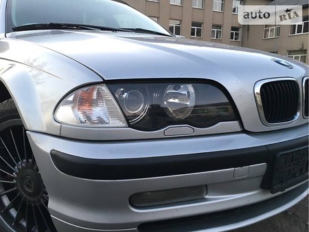 BMW 330 2002  випуску Ужгород з двигуном 3 л дизель універсал автомат за 3300 долл. 