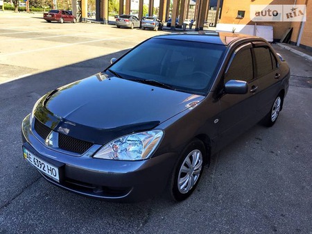 Mitsubishi Lancer 2007  випуску Дніпро з двигуном 1.6 л газ седан механіка за 5900 долл. 