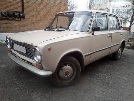 Lada 21013 1981  випуску Хмельницький з двигуном 1.2 л бензин седан механіка за 800 долл. 