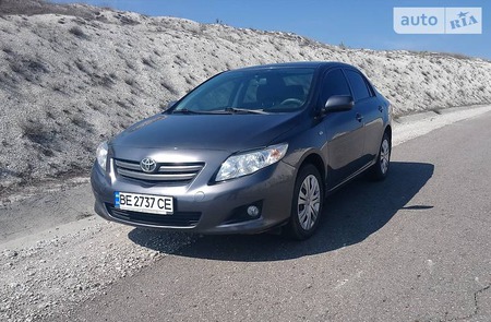 Toyota Corolla 2008  випуску Харків з двигуном 1.6 л бензин седан механіка за 8900 долл. 