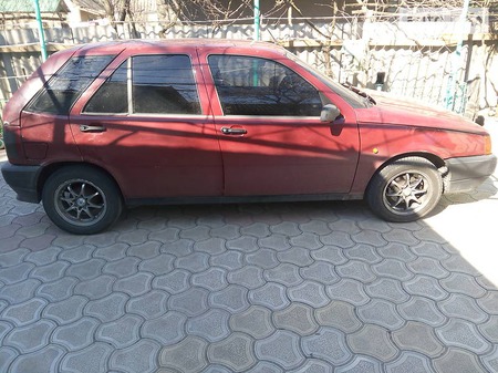 Fiat Tipo 1989  випуску Херсон з двигуном 1.4 л газ хэтчбек механіка за 1600 долл. 