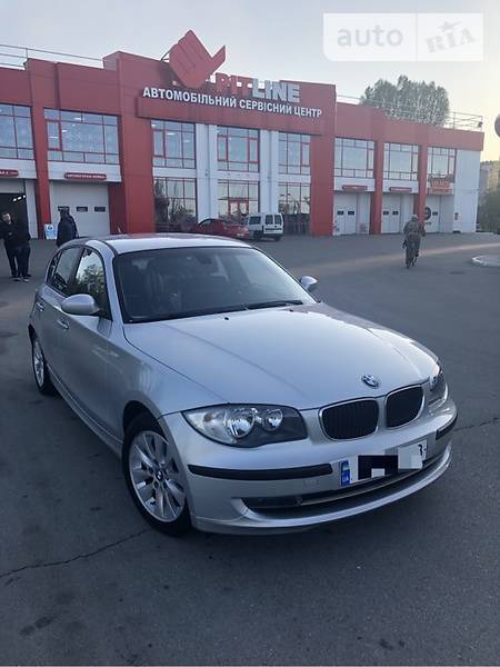 BMW 118 2007  випуску Дніпро з двигуном 2 л дизель хэтчбек автомат за 9900 долл. 