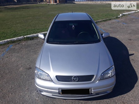 Opel Astra 2004  випуску Одеса з двигуном 1.6 л бензин седан автомат за 4900 долл. 