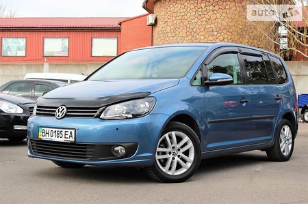 Volkswagen Touran 2011  випуску Одеса з двигуном 1.4 л бензин мінівен автомат за 11000 долл. 