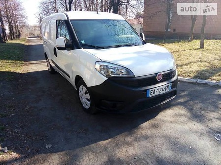 Fiat Doblo 2016  випуску Черкаси з двигуном 1.6 л дизель мінівен механіка за 9000 долл. 