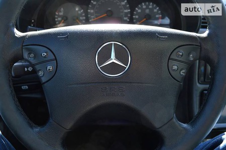 Mercedes-Benz CLK 430 2000  випуску Одеса з двигуном 4.3 л бензин купе автомат за 5300 долл. 