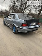 BMW 330 1993 Дніпро 2.5 л  седан 