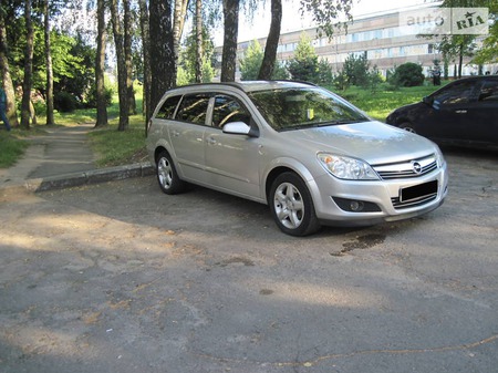 Opel Astra 2007  випуску Хмельницький з двигуном 1.6 л газ універсал механіка за 6100 долл. 