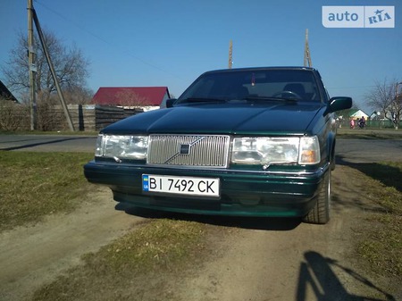 Volvo 960 1992  випуску Полтава з двигуном 2.9 л газ седан автомат за 3300 долл. 