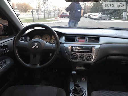 Mitsubishi Lancer 2006  випуску Київ з двигуном 1.6 л газ седан механіка за 5999 долл. 