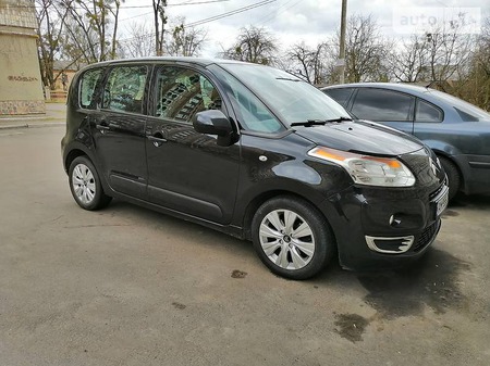 Citroen C3 Picasso 2010  випуску Житомир з двигуном 1.6 л бензин універсал механіка за 7800 долл. 