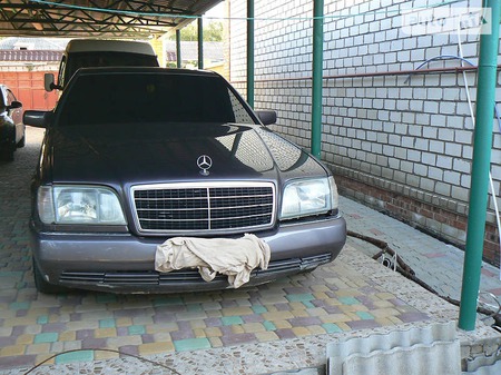 Mercedes-Benz S 280 1994  випуску Луганськ з двигуном 2.8 л бензин седан автомат за 2500 долл. 