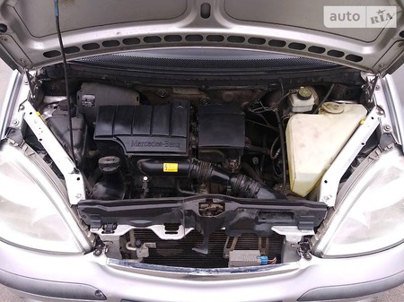 Mercedes-Benz A 160 2001  випуску Миколаїв з двигуном 1.6 л бензин хэтчбек автомат за 4700 долл. 