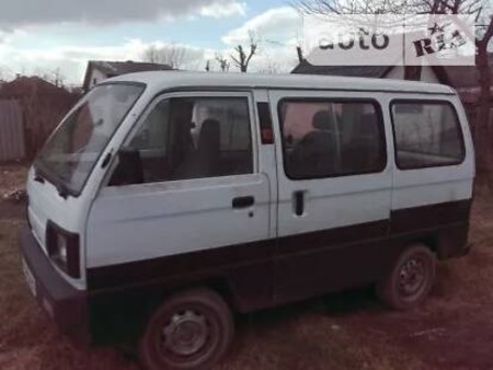 Suzuki Carry 1990  випуску Львів з двигуном 1 л бензин універсал механіка за 1500 долл. 