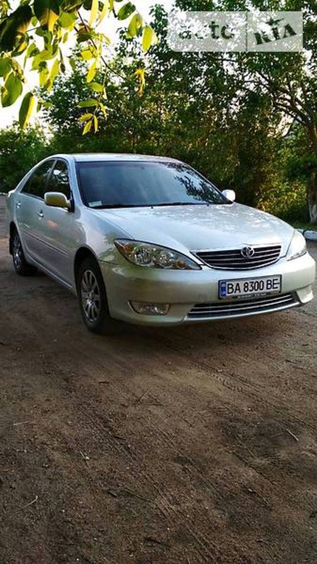 Toyota Camry 2005  випуску Кропивницький з двигуном 2.4 л газ седан автомат за 7500 долл. 