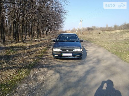 Renault 19 1995  випуску Донецьк з двигуном 1.4 л газ седан механіка за 2100 долл. 