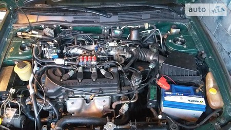 Nissan Primera 2000  випуску Дніпро з двигуном 1.8 л газ седан механіка за 4700 долл. 