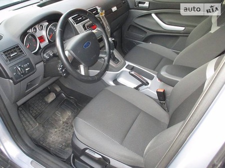 Ford Kuga 2012  випуску Дніпро з двигуном 2 л дизель позашляховик автомат за 15000 долл. 