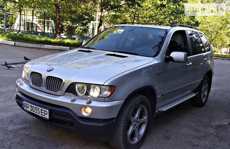 BMW X5 2003  випуску Запоріжжя з двигуном 4.4 л газ позашляховик автомат за 9800 долл. 