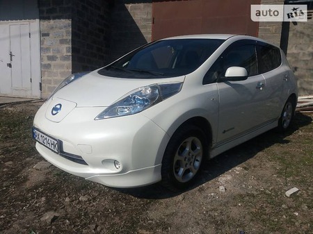 Nissan Leaf 2013  випуску Харків з двигуном 0 л електро хэтчбек автомат за 11600 долл. 