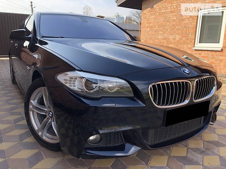 BMW 550 2011  випуску Київ з двигуном 4.4 л бензин седан автомат за 23800 долл. 