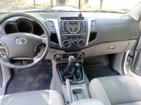 Toyota Hilux 2010  випуску Київ з двигуном 2.5 л дизель позашляховик механіка за 17500 долл. 