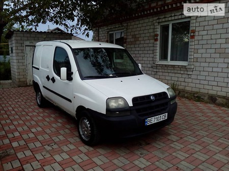 Fiat Doblo 2004  випуску Миколаїв з двигуном 1.3 л дизель мінівен механіка за 3000 долл. 