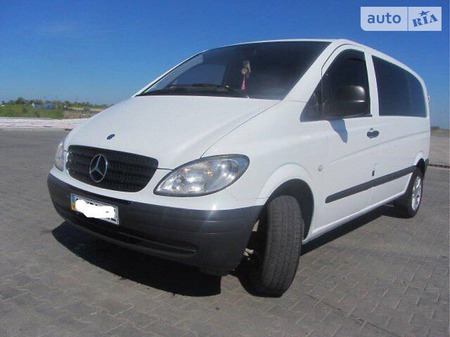 Mercedes-Benz Vito 2007  випуску Чернівці з двигуном 2.2 л дизель мінівен механіка за 7600 долл. 