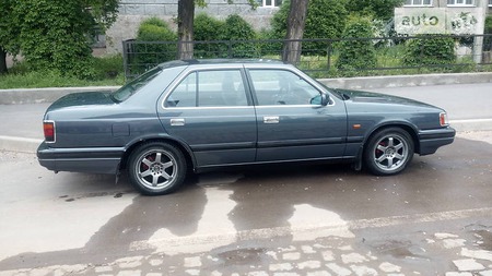 Mazda 929 1989  випуску Донецьк з двигуном 2.2 л газ седан механіка за 3500 долл. 