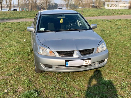 Mitsubishi Lancer 2007  випуску Дніпро з двигуном 1.6 л газ седан механіка за 6199 долл. 