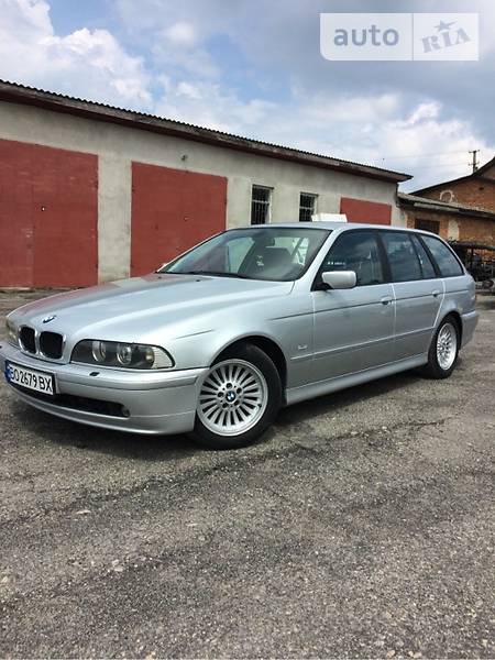 BMW 5 Series 2001  випуску Тернопіль з двигуном 3 л дизель універсал автомат за 6500 долл. 