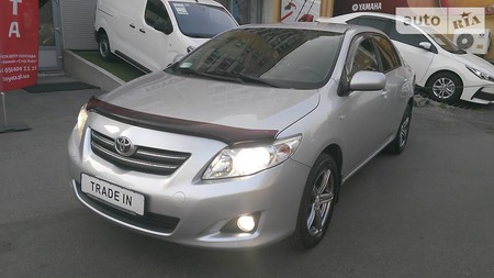 Toyota Corolla 2008  випуску Полтава з двигуном 1.6 л газ седан механіка за 8600 долл. 