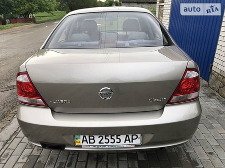 Nissan Almera Classic 2011  випуску Вінниця з двигуном 1.6 л бензин седан автомат за 8000 долл. 