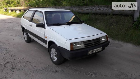Lada 2108 1990  випуску Дніпро з двигуном 1.3 л бензин хэтчбек механіка за 1150 долл. 